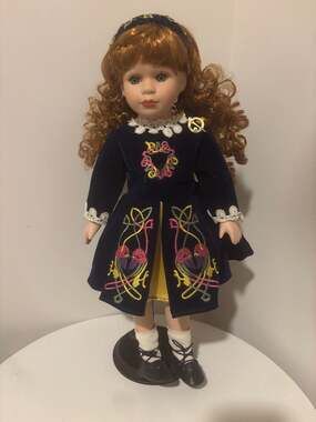 Vintage Royalton Collection 17" Irish Porcelain Doll